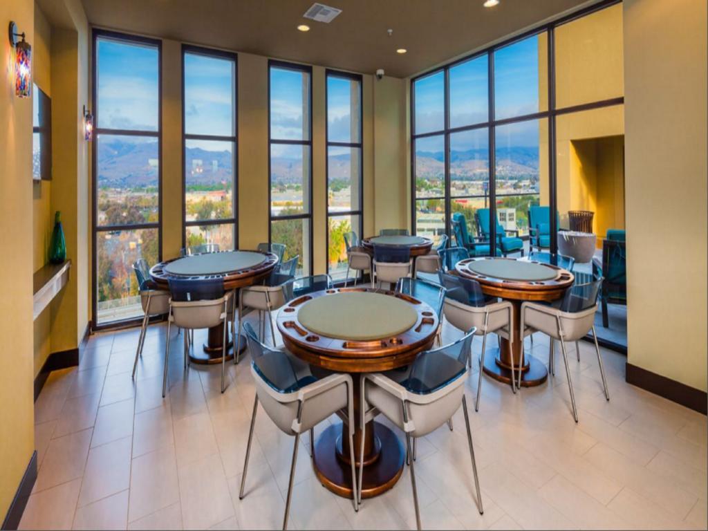 Global Luxury Suites At Figueroa Street Los Angeles Exterior photo