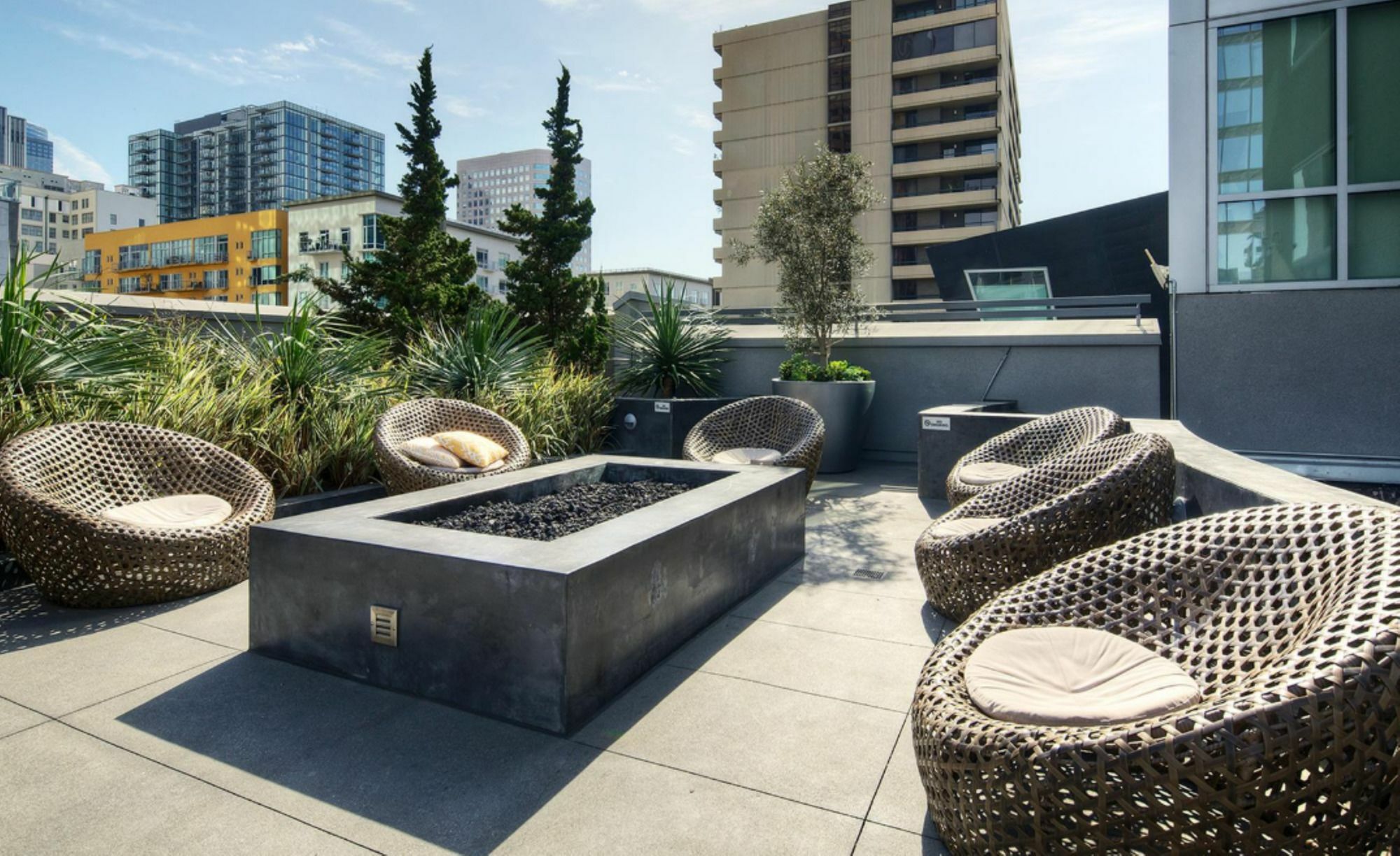 Global Luxury Suites At Figueroa Street Los Angeles Exterior photo